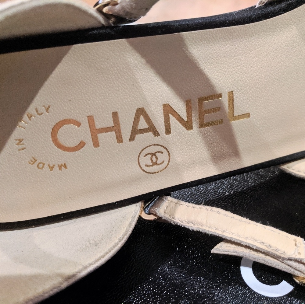 SOLD✔️❤️CHANEL Satin Other Open Cap Toe Slingbacks - Picture 5 of 8